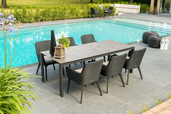 4 Seasons Outdoor Lisboa 6 seat Dining with 220cm Goa